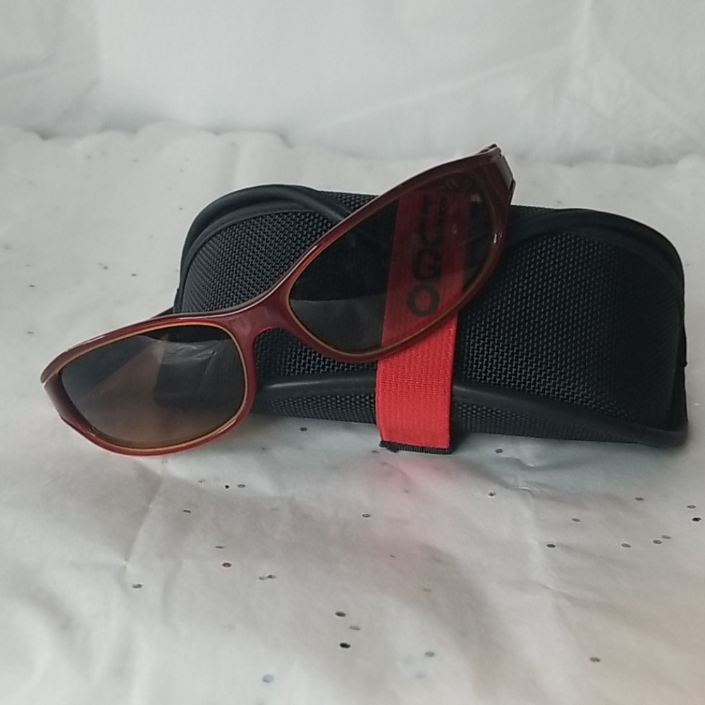 Hugo Boss Wrap-Around Sunglasses Dark Red / Burgundy